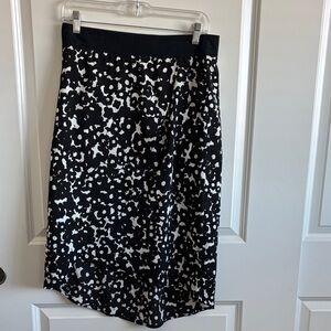 CAbi Black and White Patterned Pencil Skirt